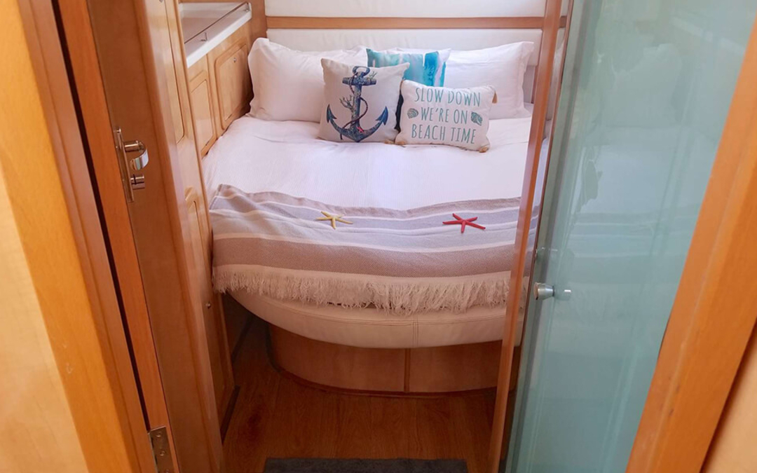 53' Royal Cape