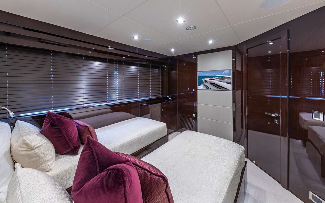 92' Sunseeker