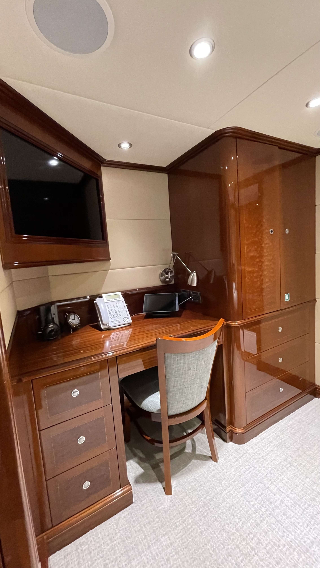 133' Splendor