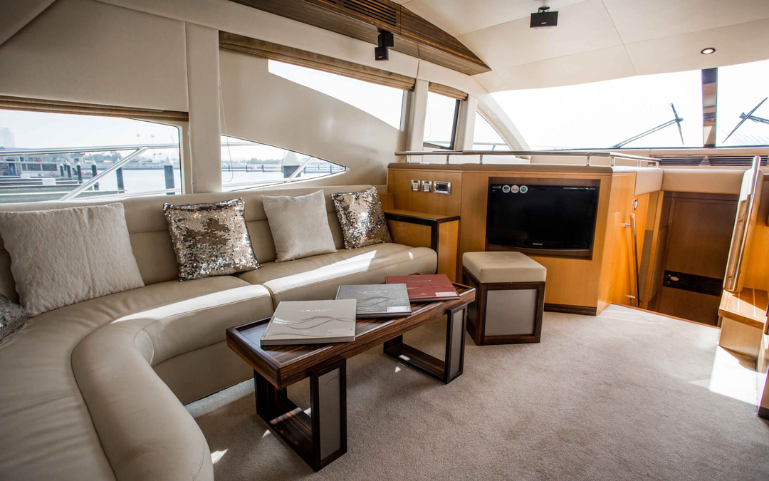 56' Majesty