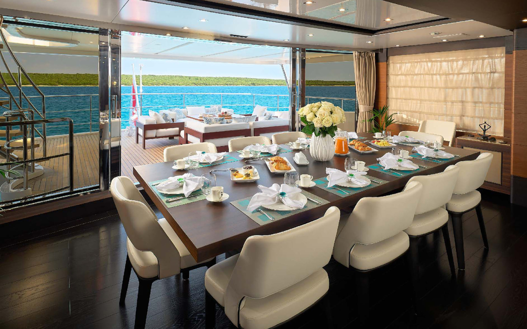 137' Benetti