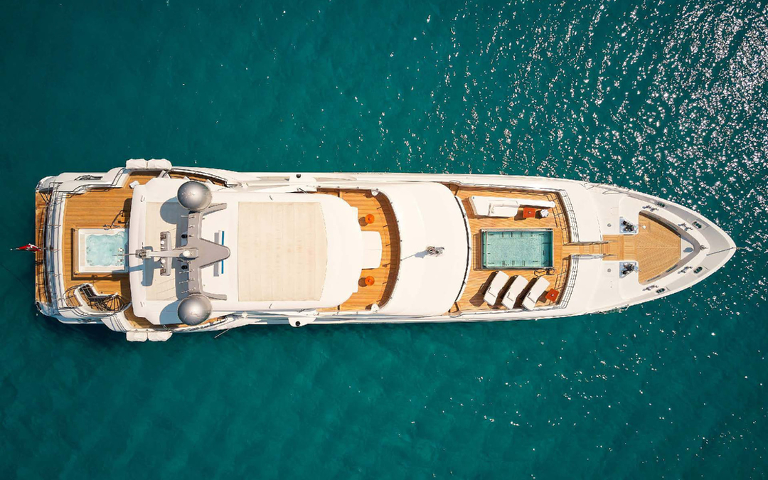 137' Benetti
