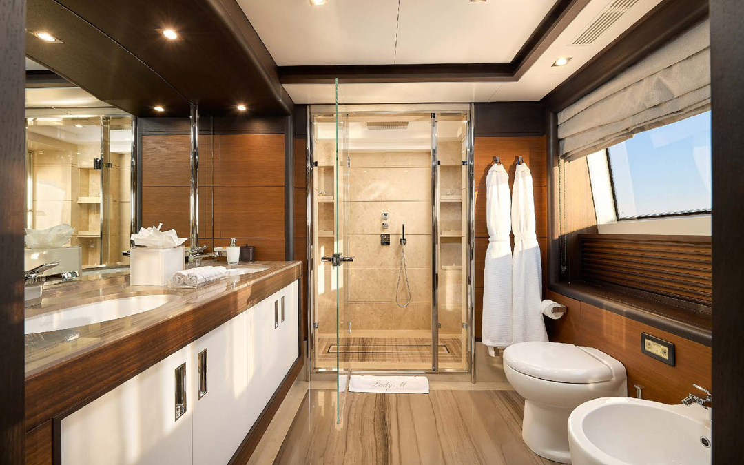 137' Benetti