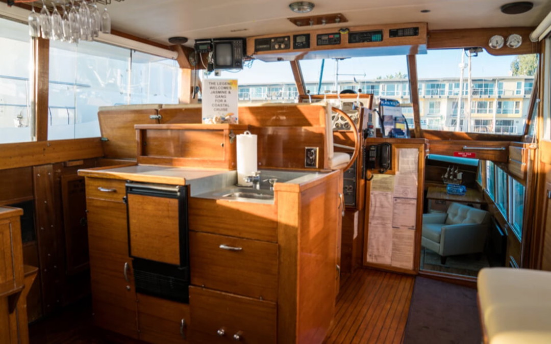 70' Chris-Craft
