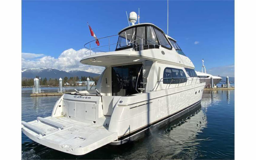 57' Carver