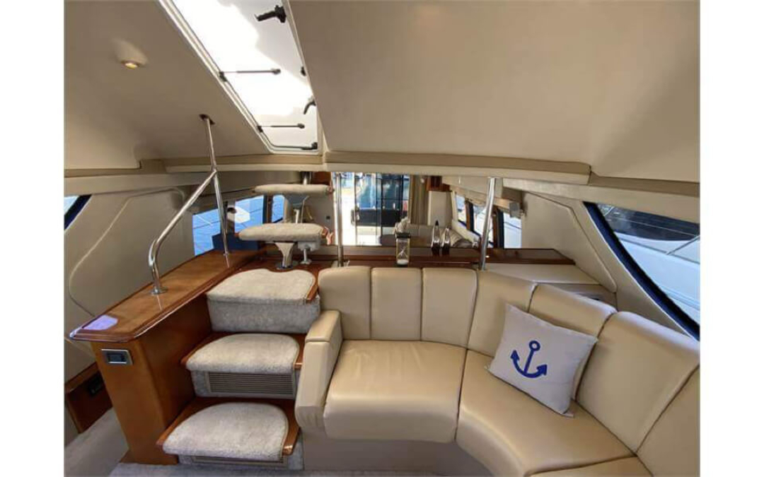 57' Carver