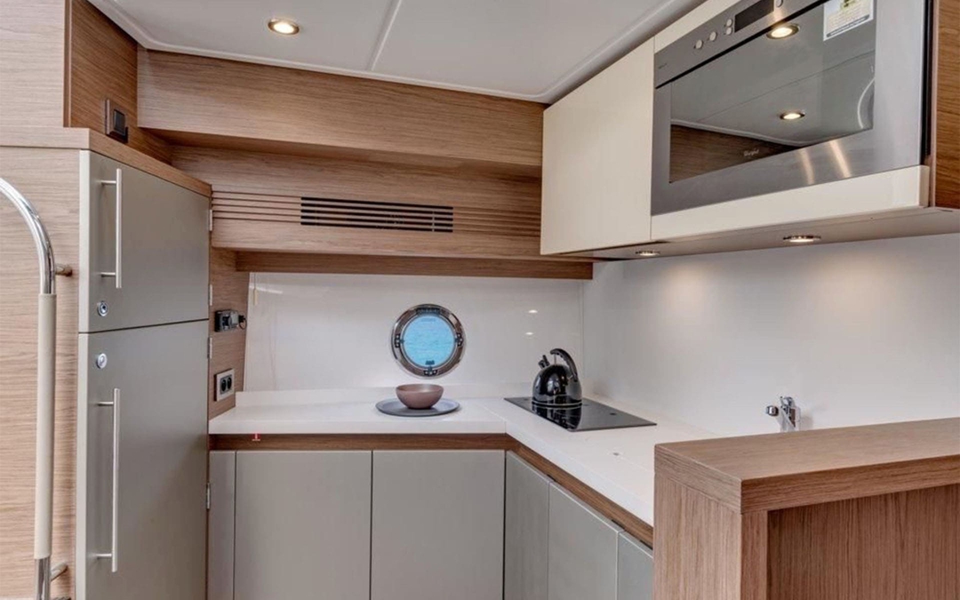 48' Beneteau