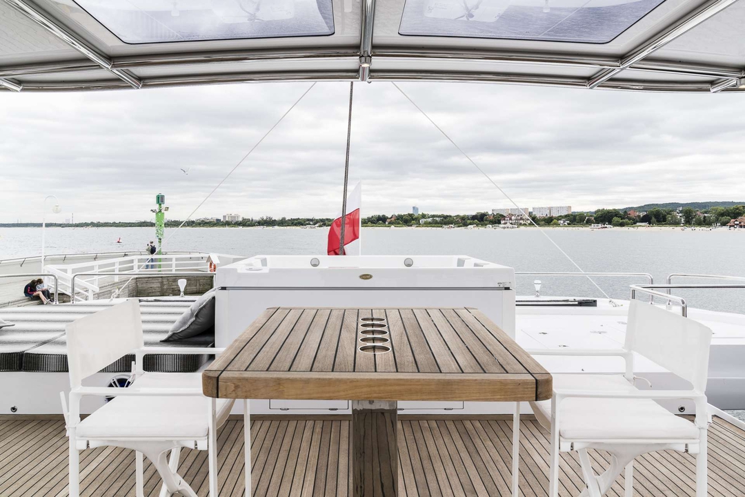 60' Sunreef