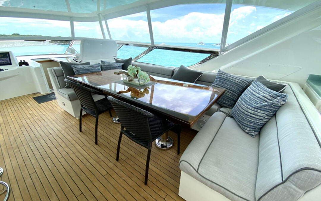 80' Hatteras