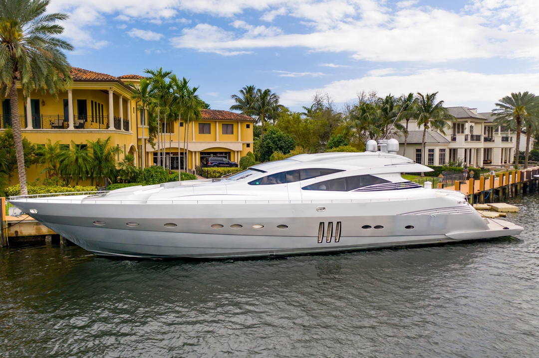 90' Pershing