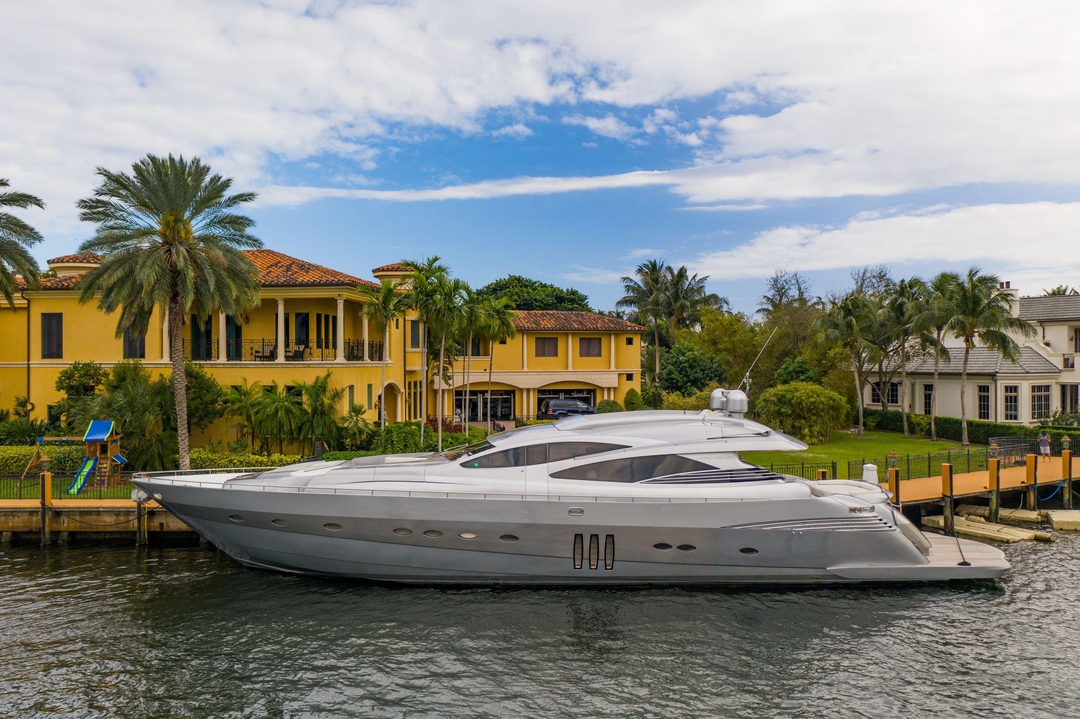 90' Pershing