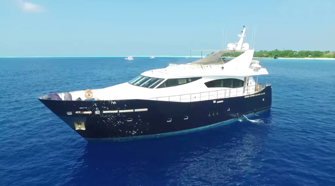 79' Maldive Lux