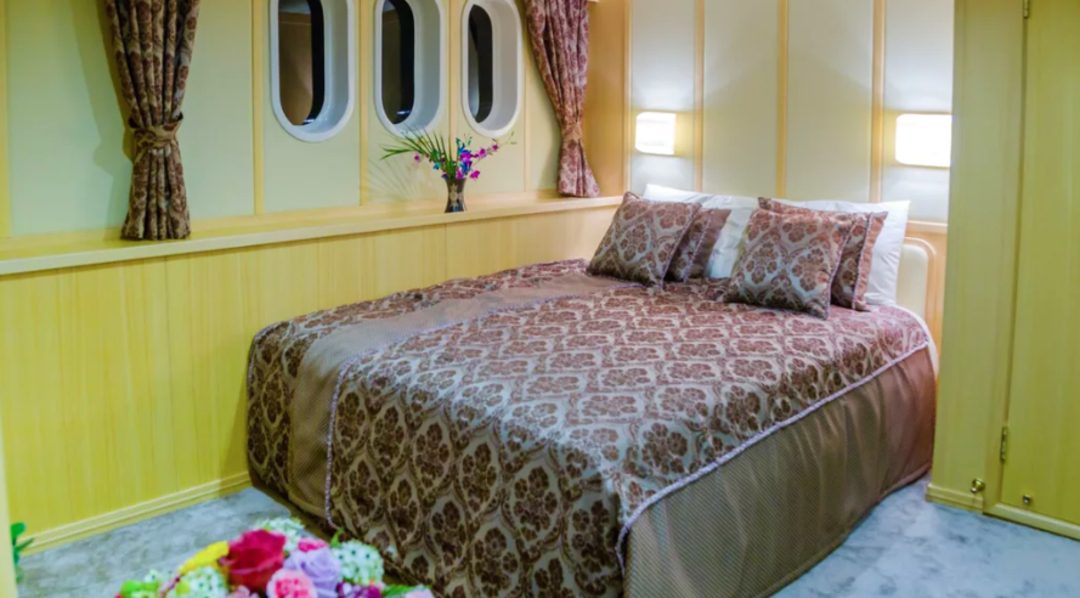 79' Maldive Lux