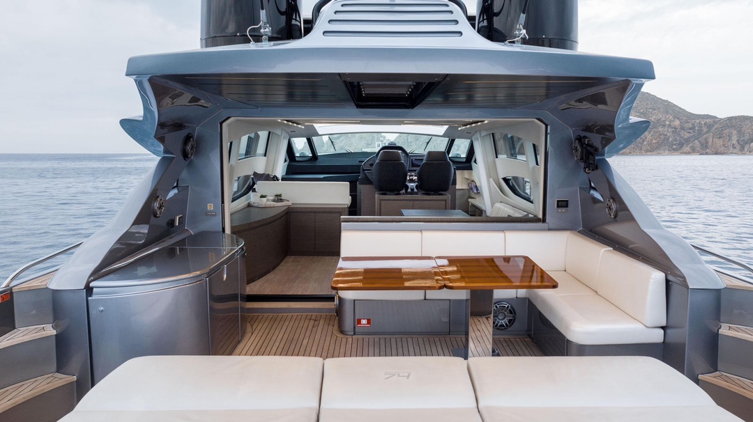 75' Pershing