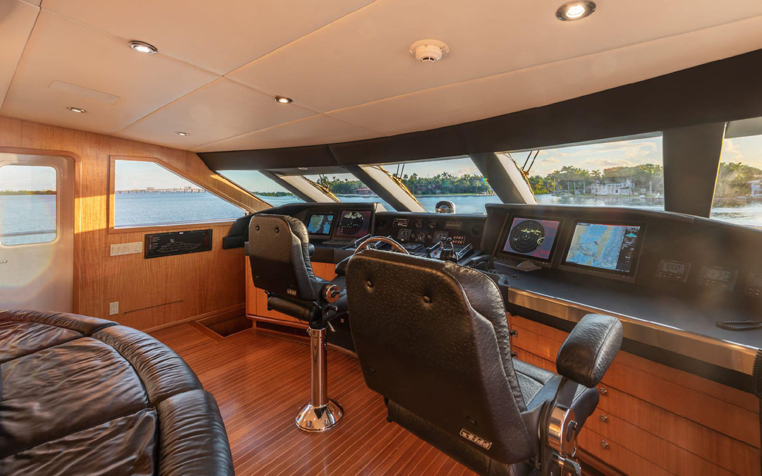 147' Trident