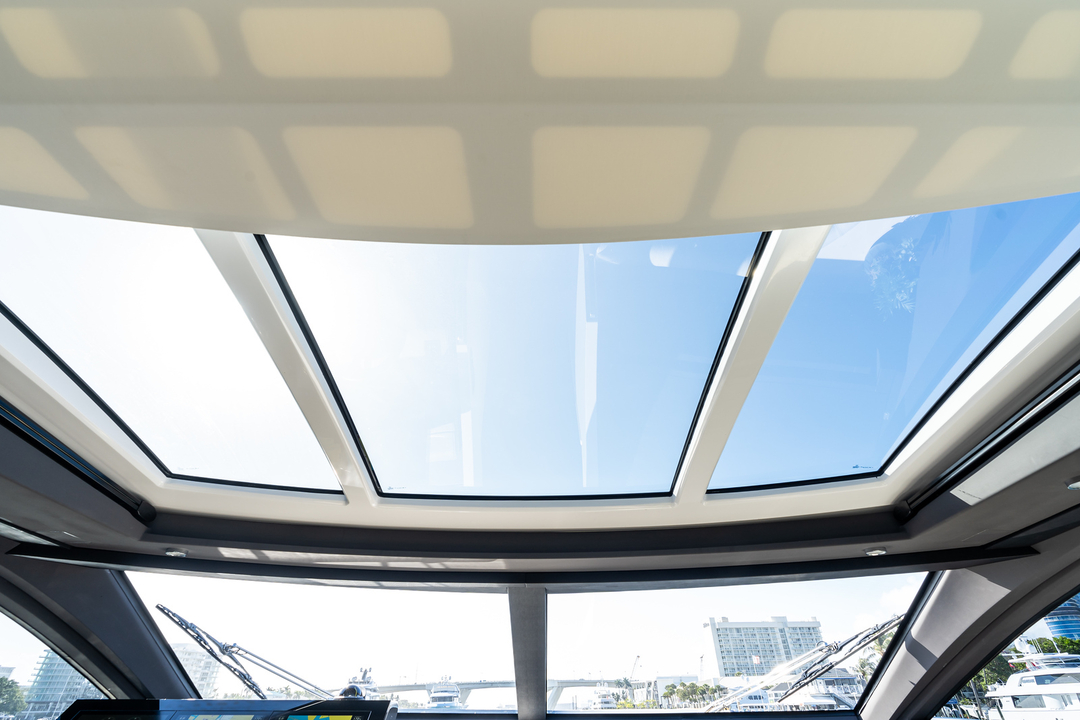 80' Azimut S8