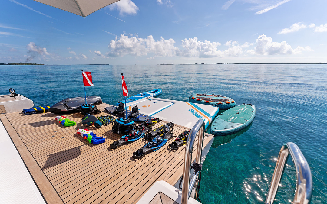 88' Azimut