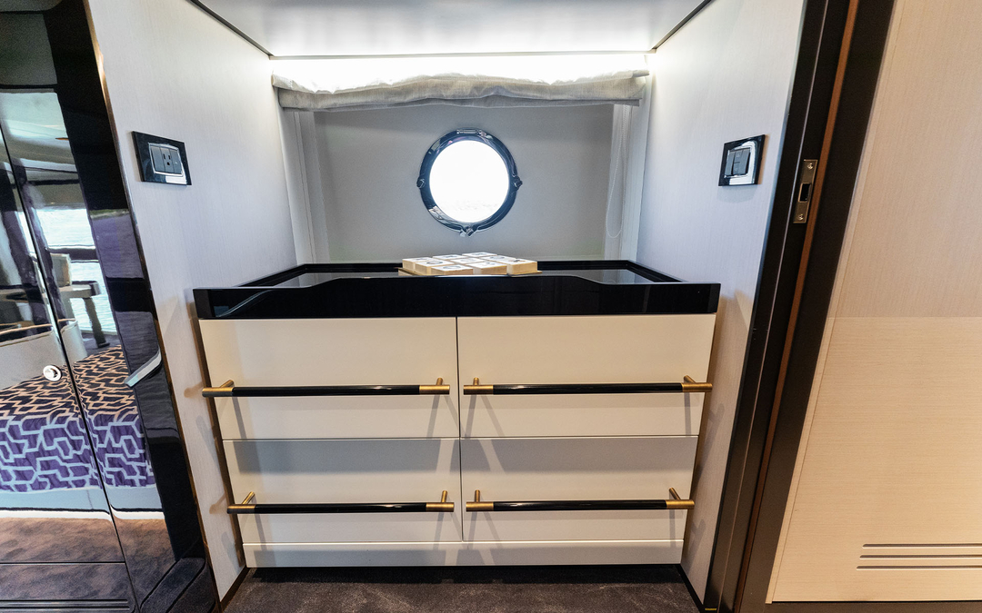 88' Azimut