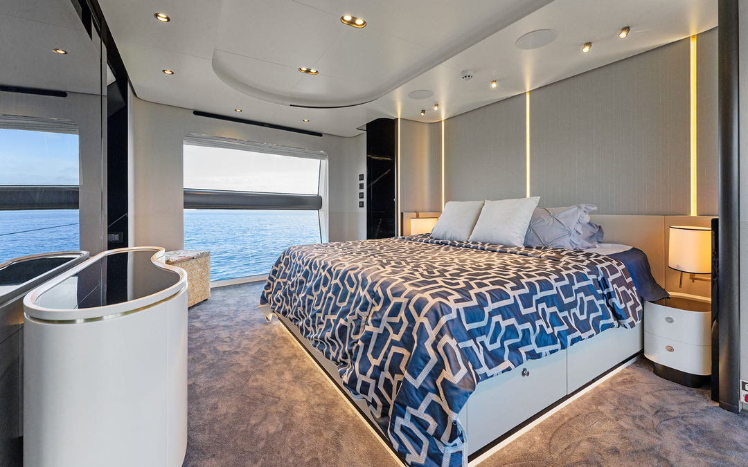 88' Azimut