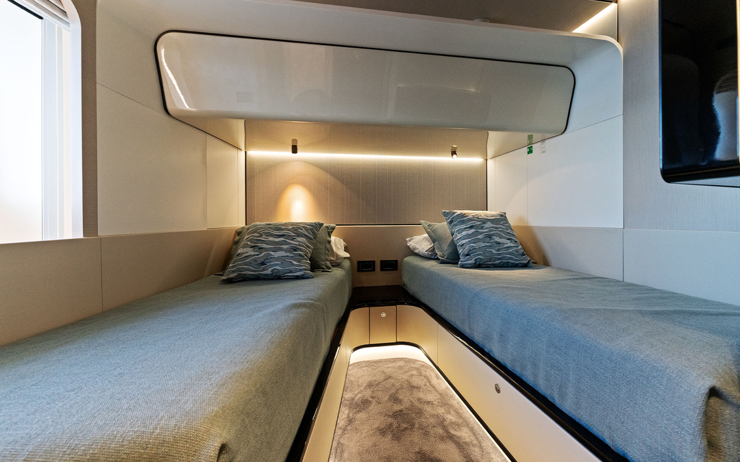 88' Azimut