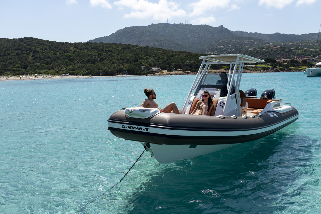 28' Joker Boat Clubman