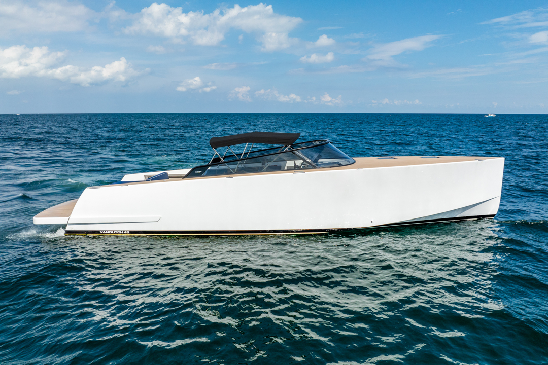 48' Vandutch