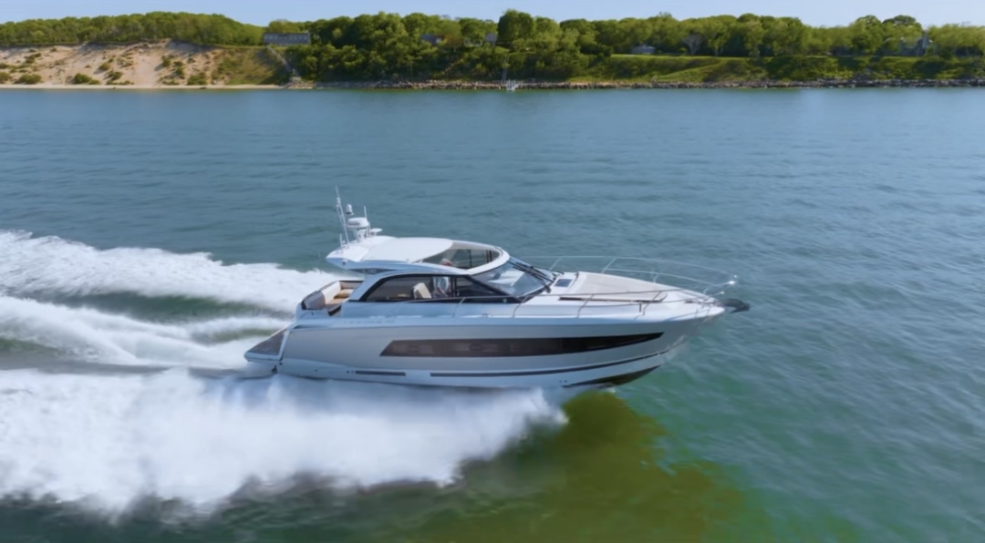 40' Jeanneau