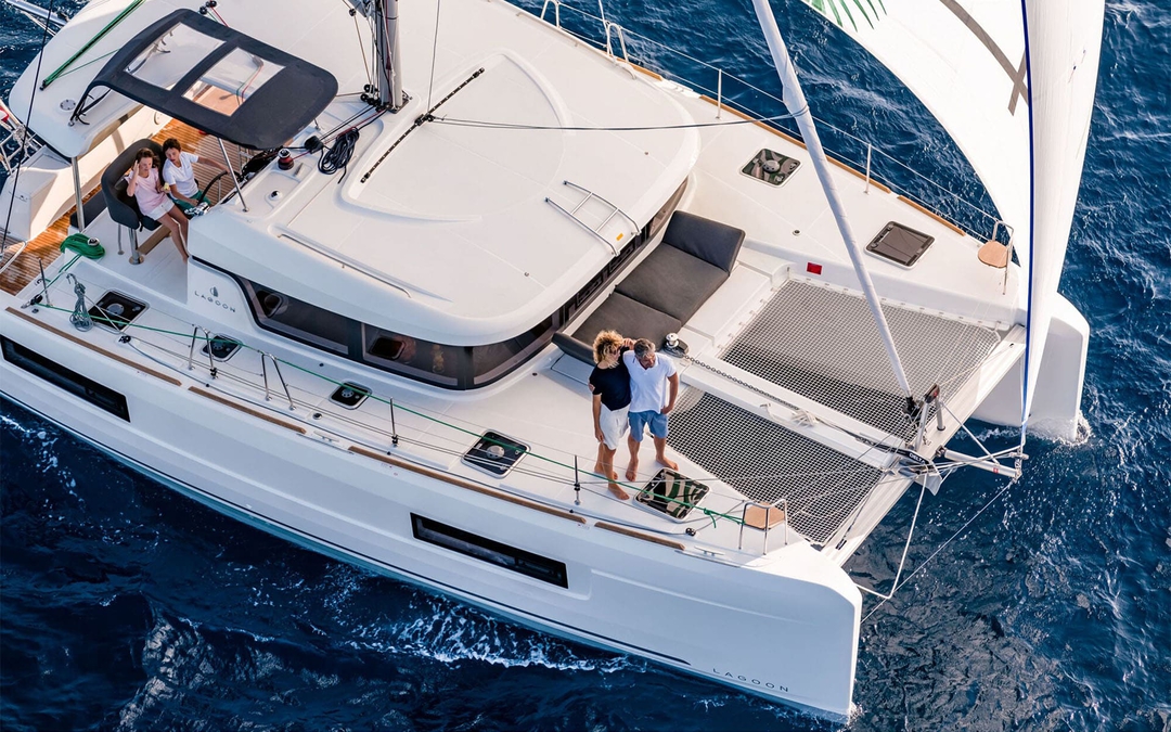 40' Lagoon