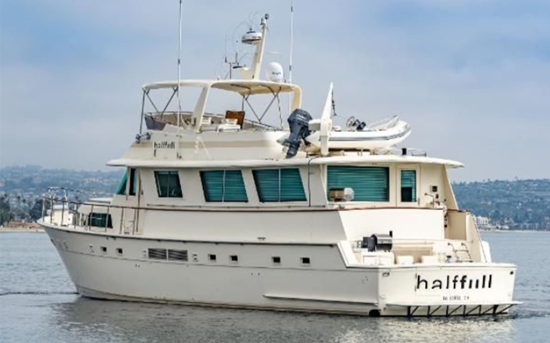 68' Hatteras