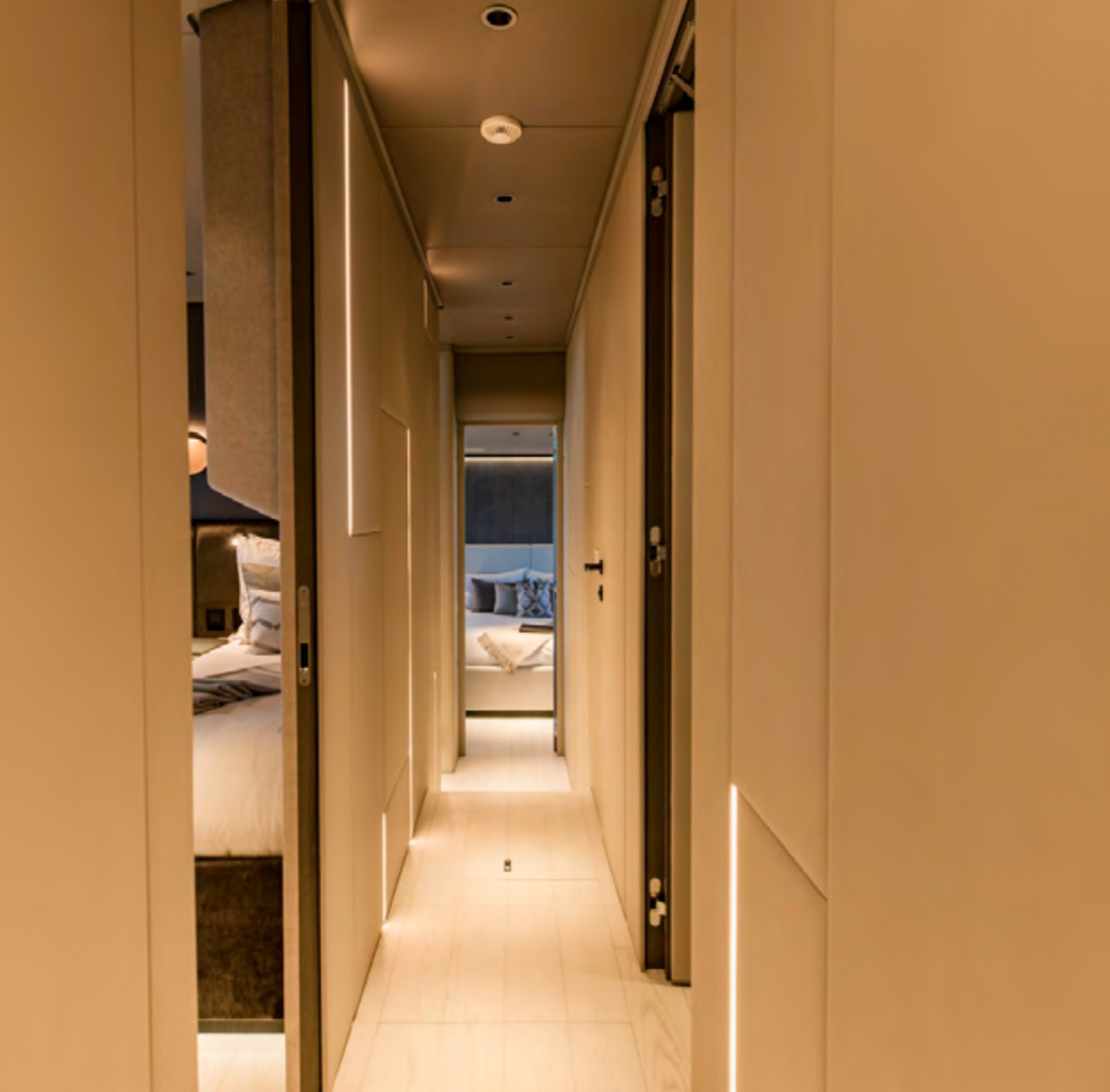 104' Mangusta