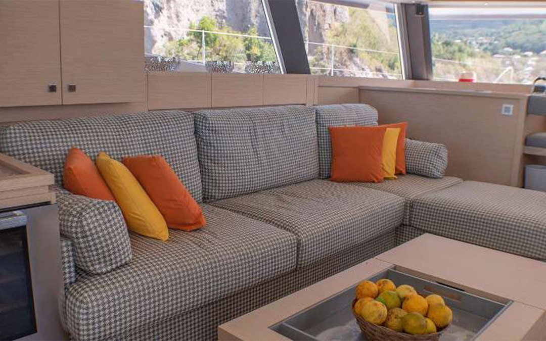 58' Fountaine Pajot