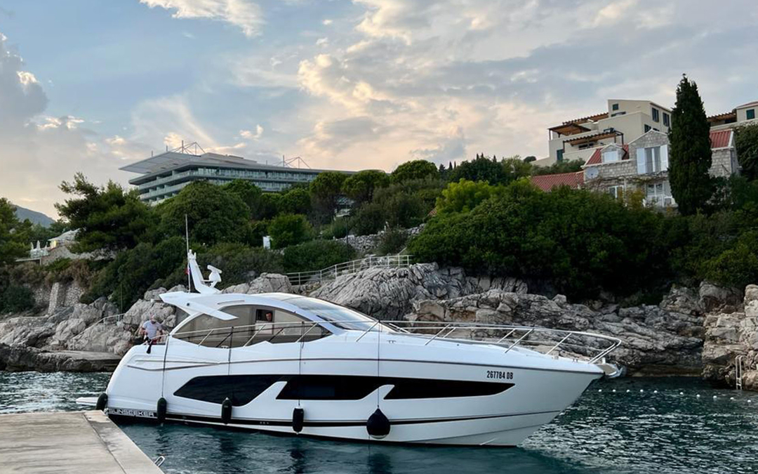 50' Sunseeker Predator