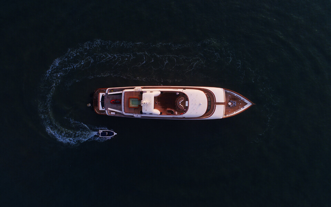 152' Custom