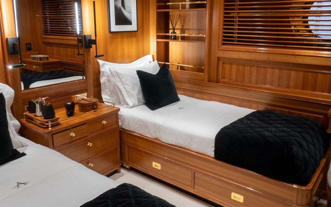 163' Perini Navi