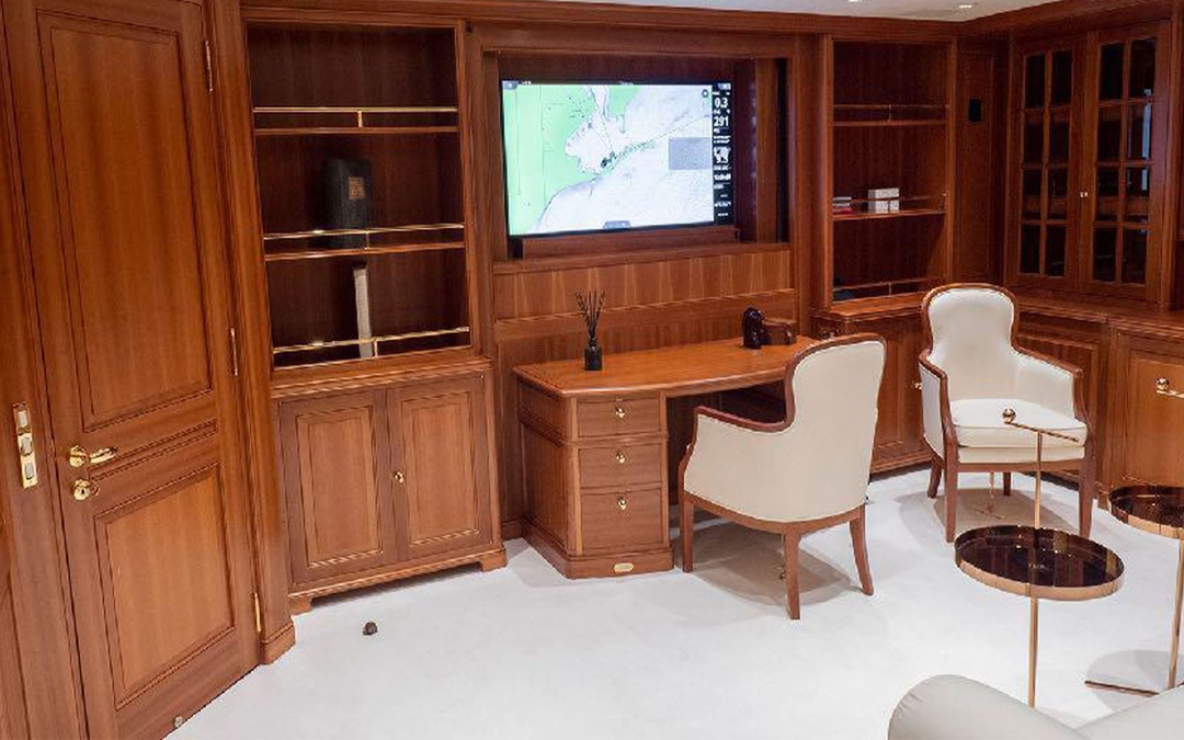 163' Perini Navi