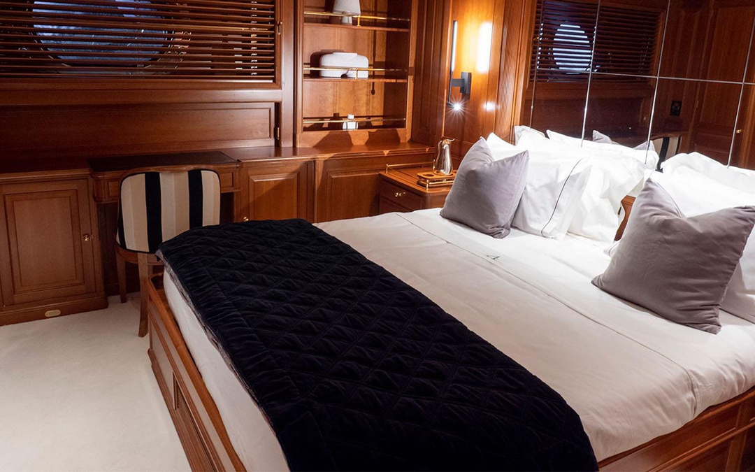 163' Perini Navi