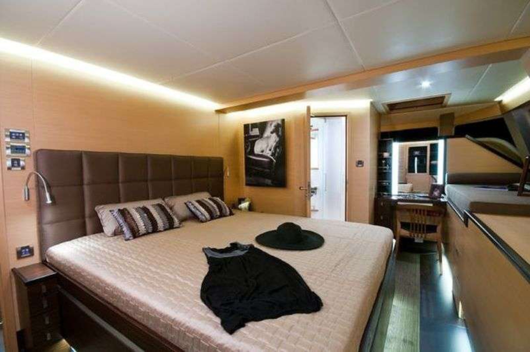 102' Sunreef