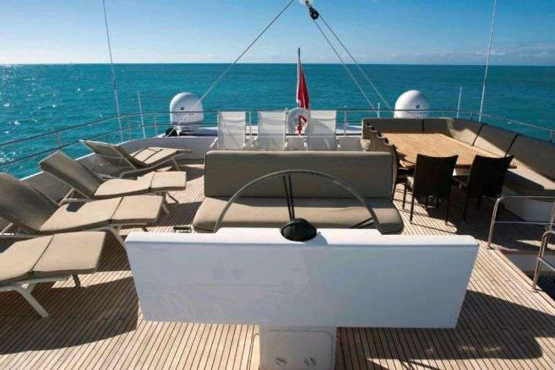 102' Sunreef