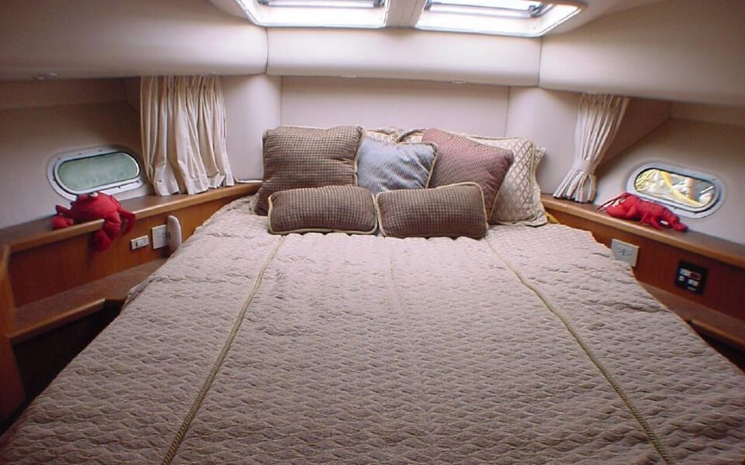 57' Bayliner