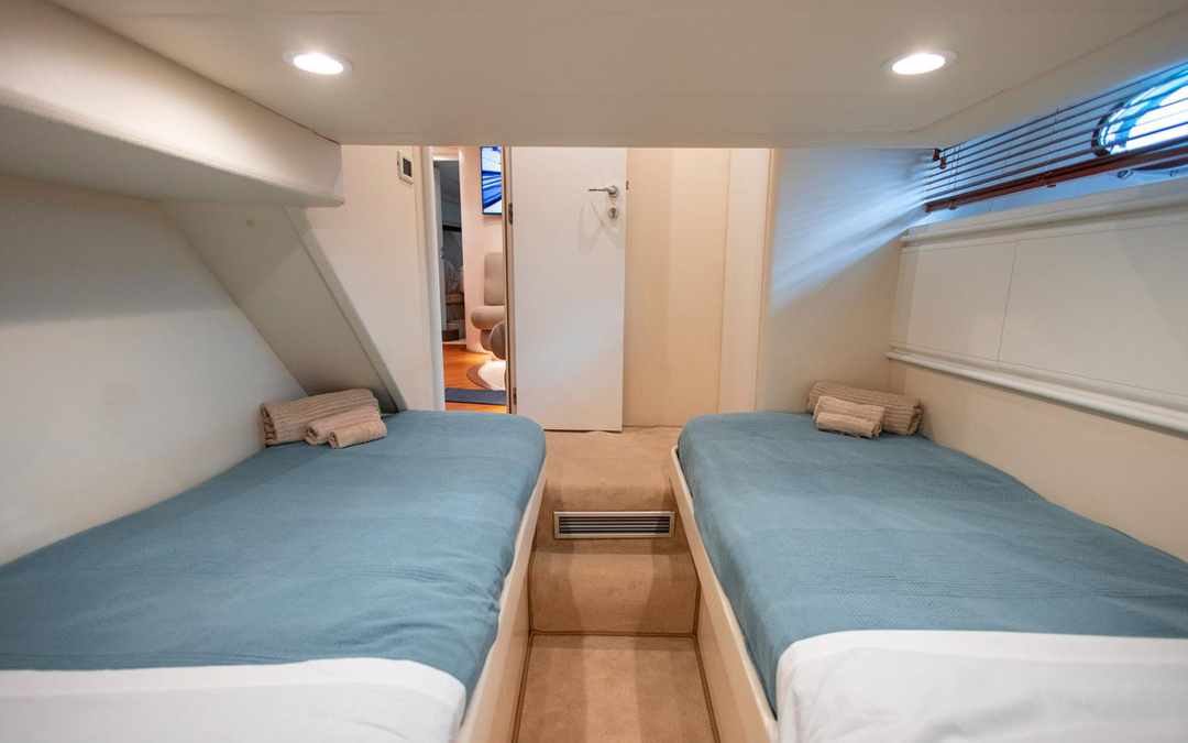 56' Pershing
