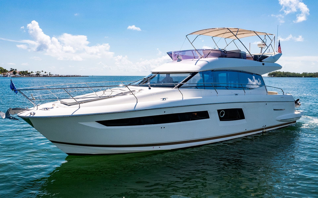 52' Prestige