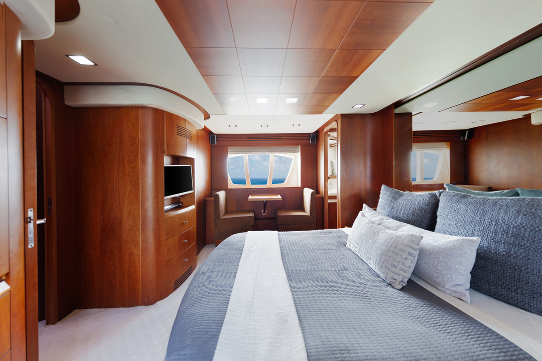 80' Azimut