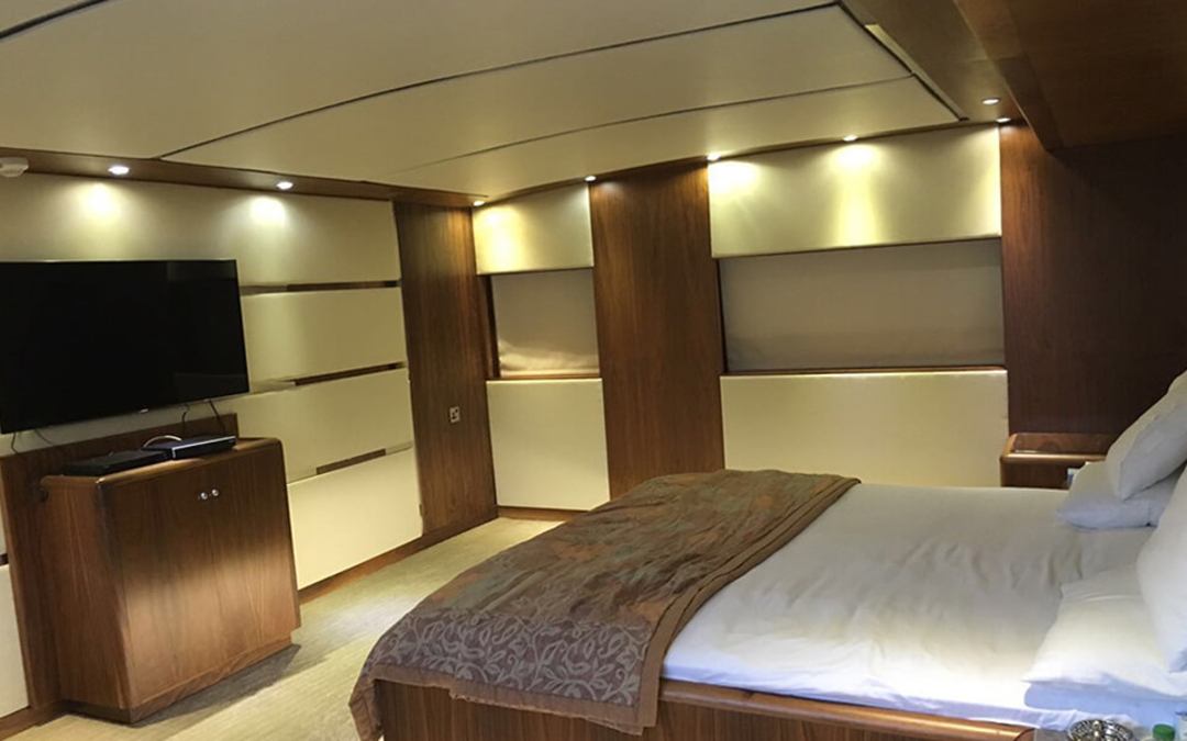 110' Custom