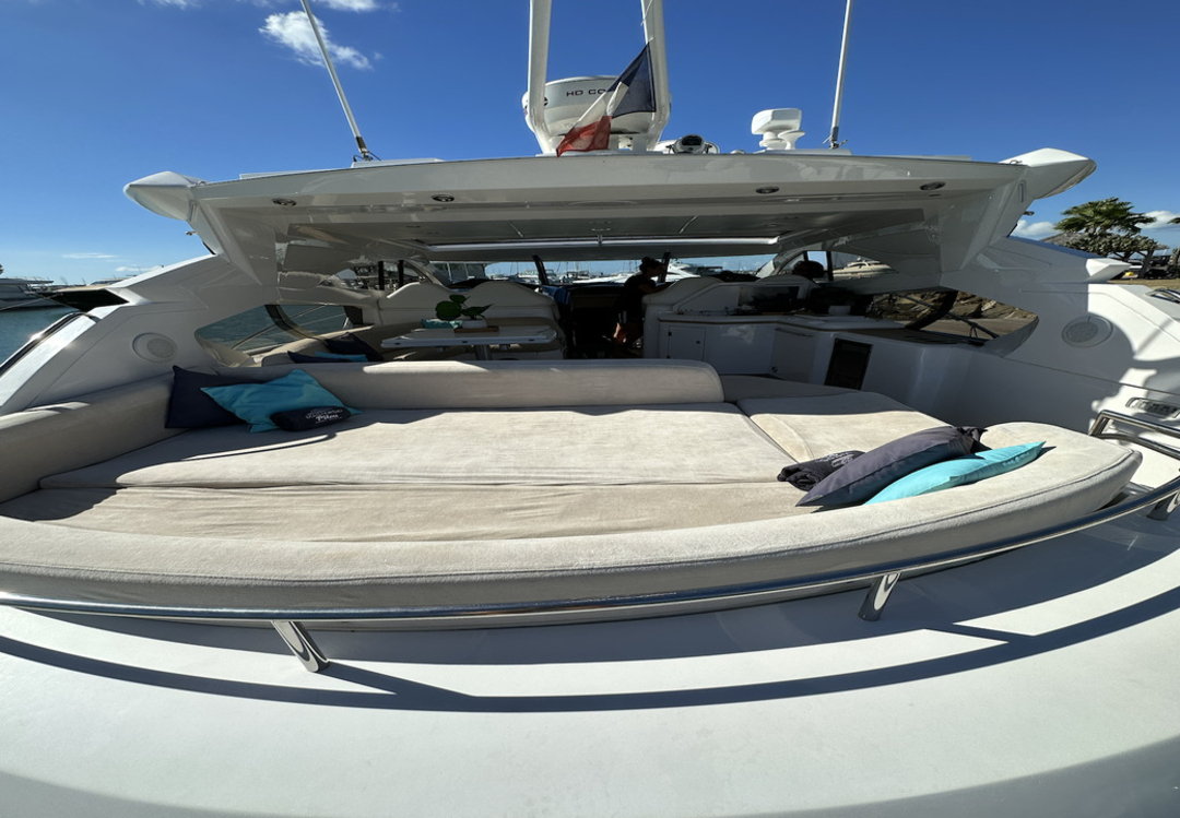 68' Sunseeker Predator