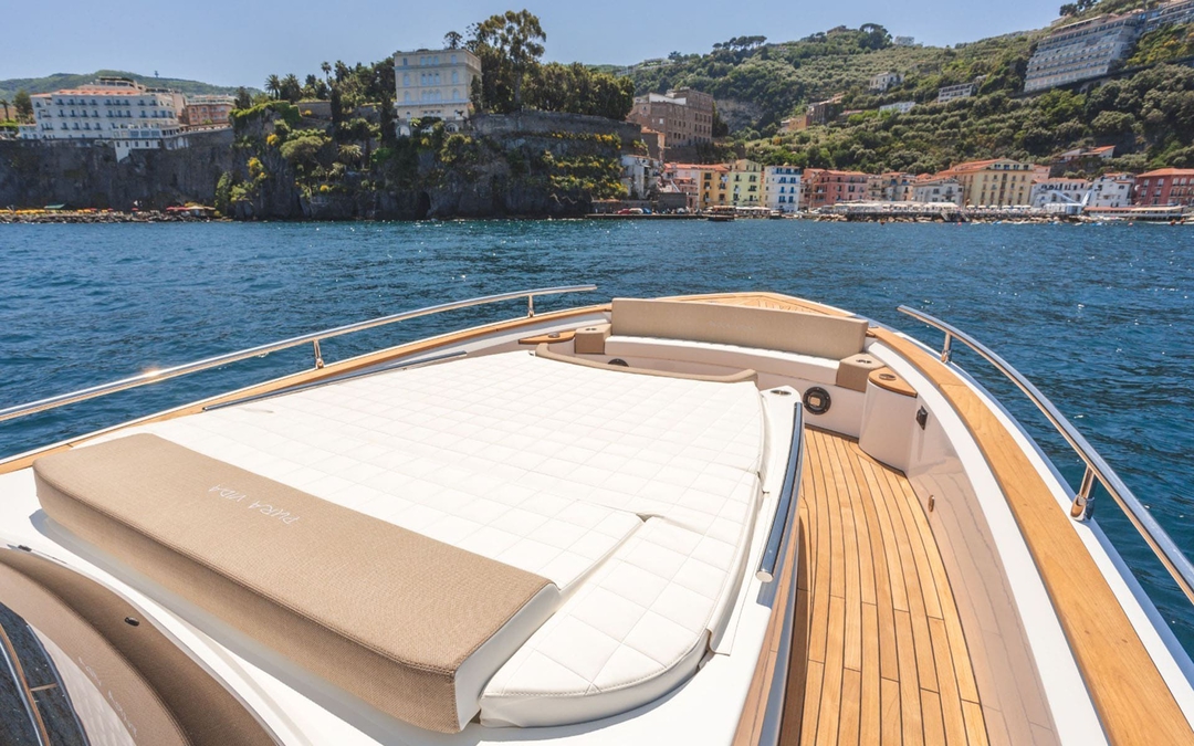 38' Italyure