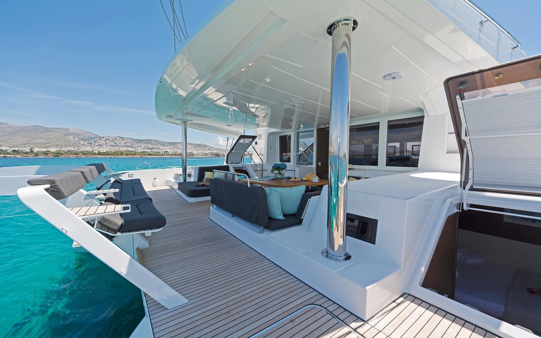 52' Lagoon
