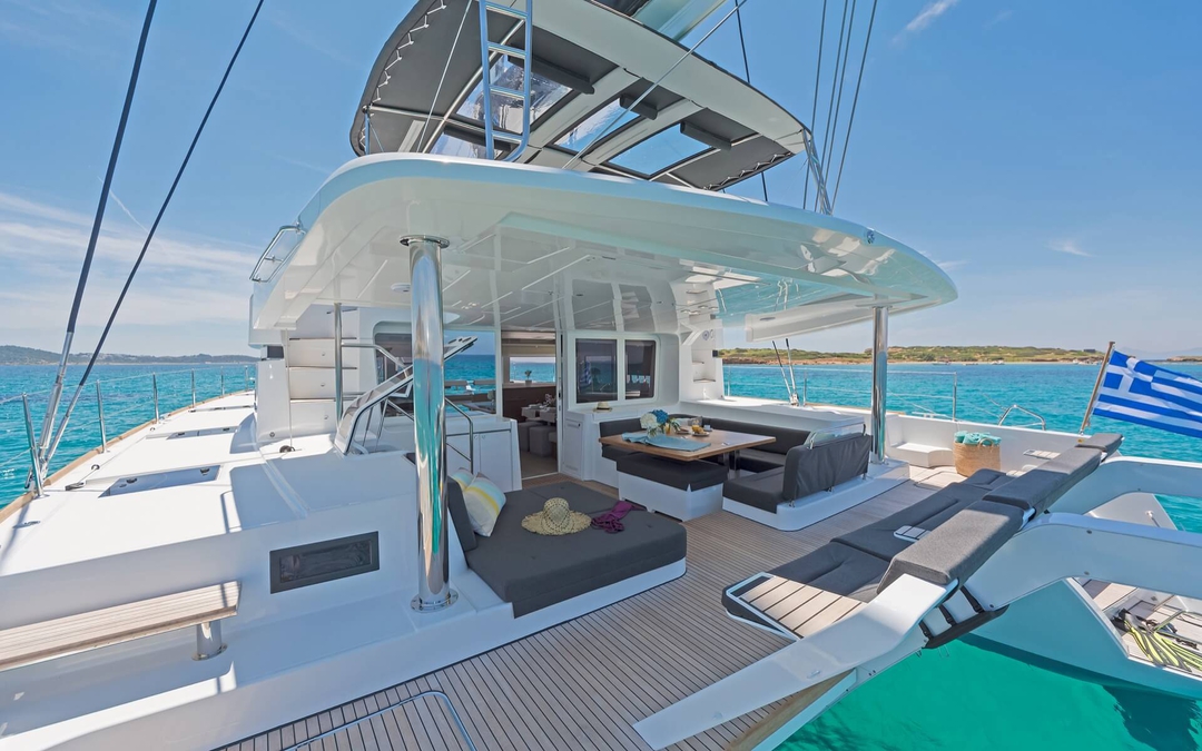 52' Lagoon