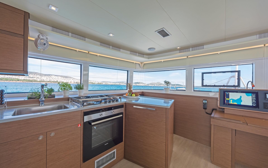 52' Lagoon