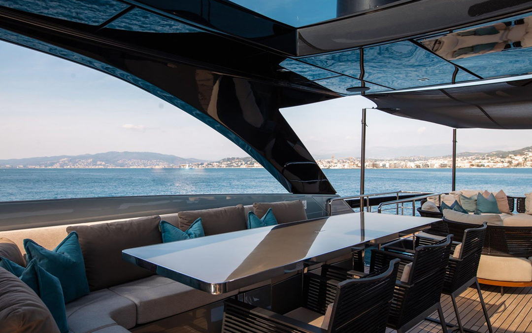90' Riva Argo