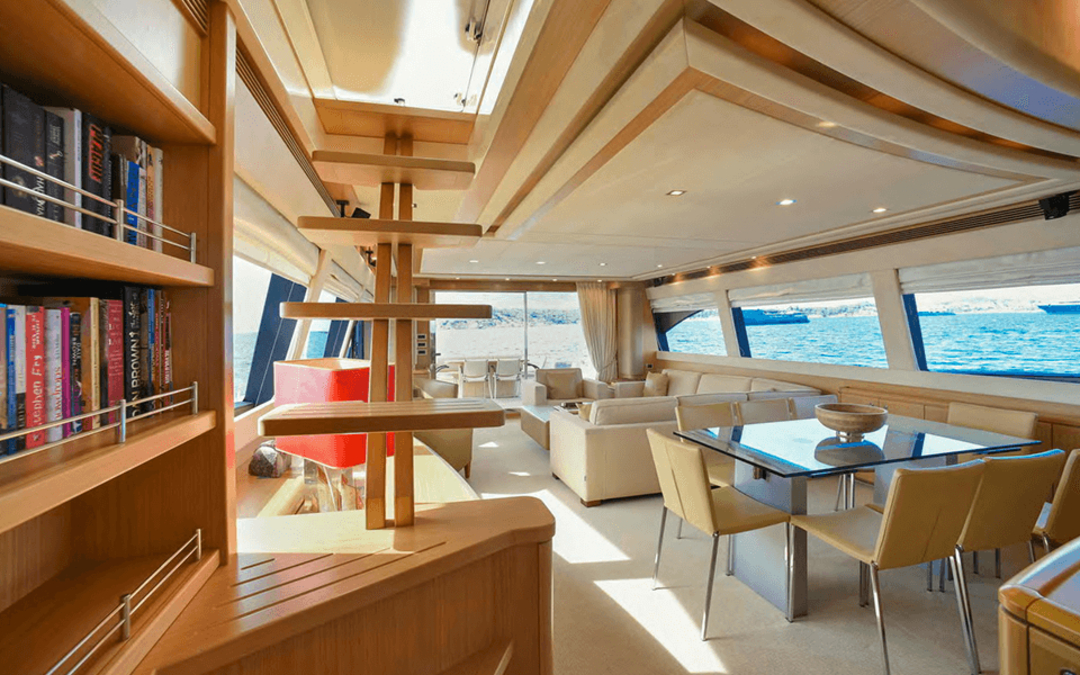 84' Ferretti